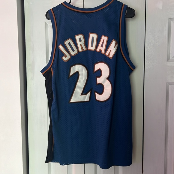 Washington wizards Jordan jersey - Picture 2 of 2